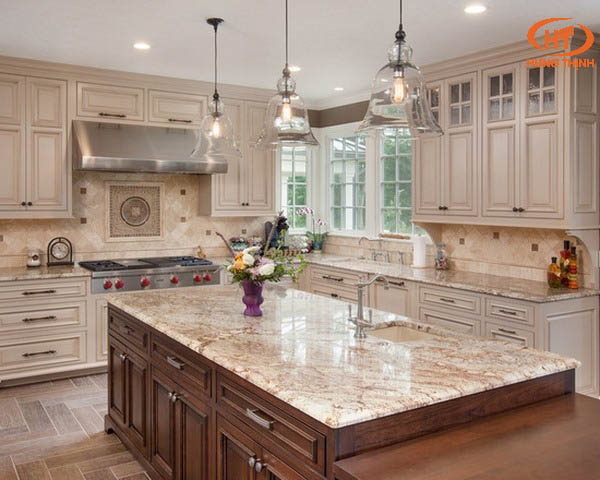 Đá Granite Netuno Bordeaux dùng ốp bếp.