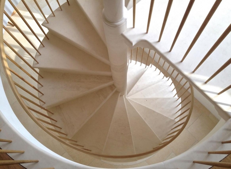 đá cầu thang đẹp