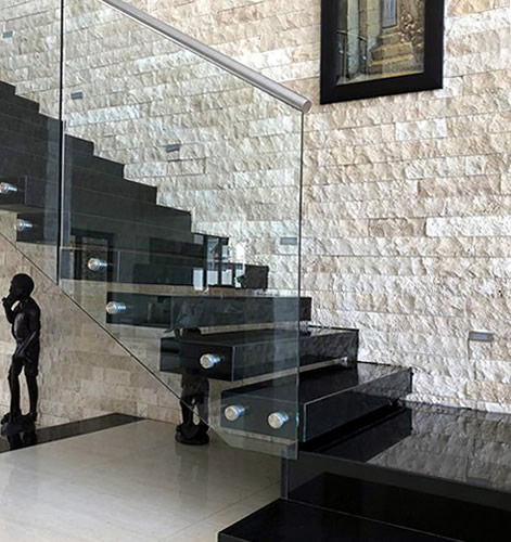 lát đá cầu thang