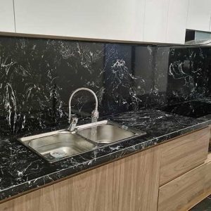 đá granite vân mây