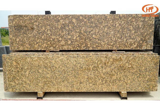 đá granite màu vàng