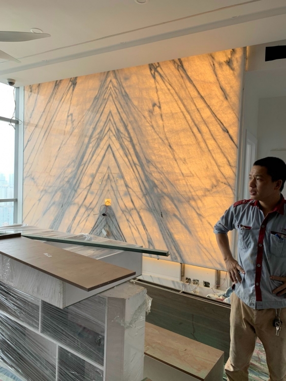 tranh đá xuyên sáng đối xứng