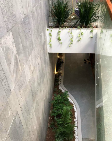 đá ốp giếng trời đẹp