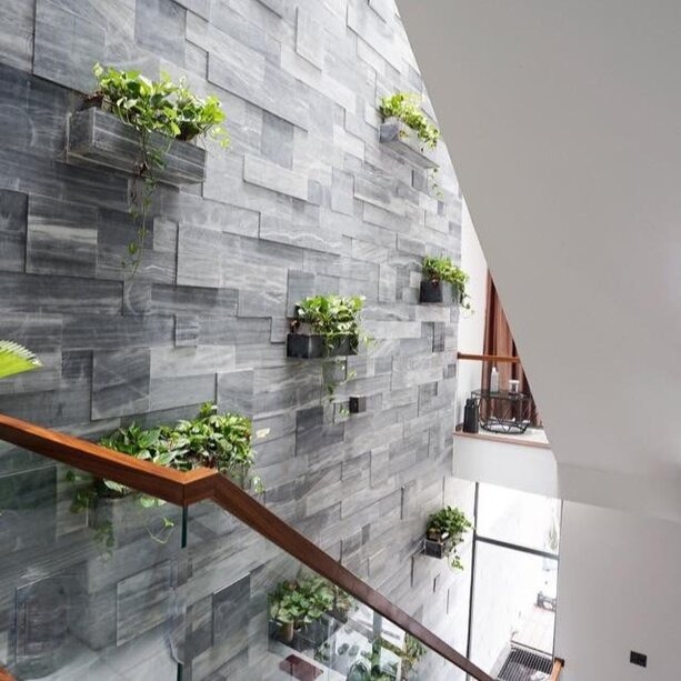 đá ốp giếng trời đẹp