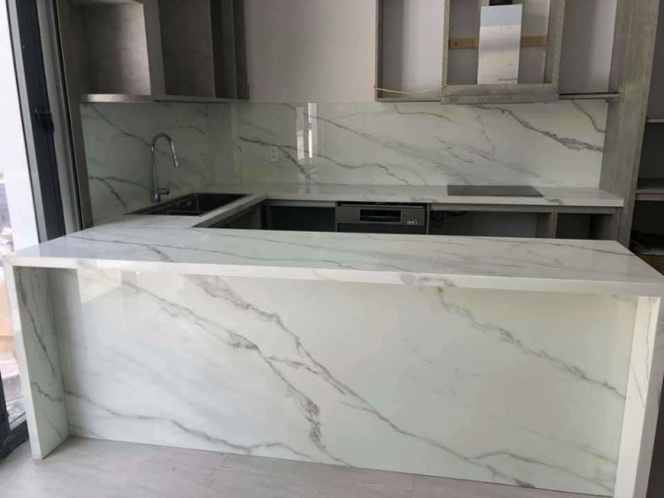 giá đá mặt bếp