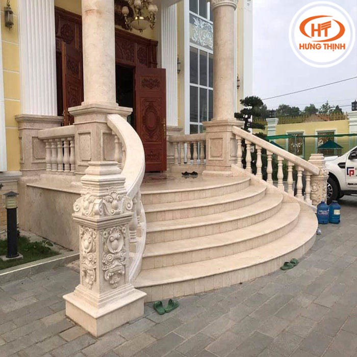 Tam cấp đá tự nhiên phù hợp nhiều phong cách kiến trúc khác nhau