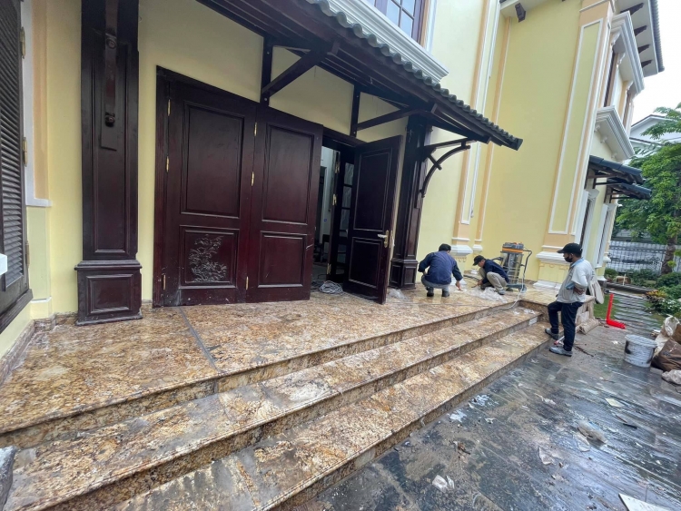 bậc tam cấp hiện đại