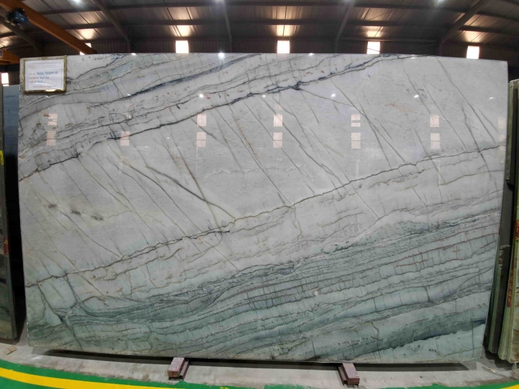 Đá Thạch Anh Blue Moon