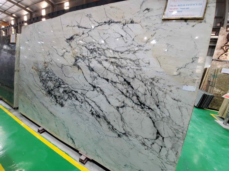 Đá Thạch Anh Royal Phantasy