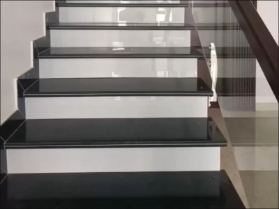 Báo giá cầu thang đá đentrắng được ưu chuộng nhẩt năm 2025 báo giá cầu thang đá đentrắng