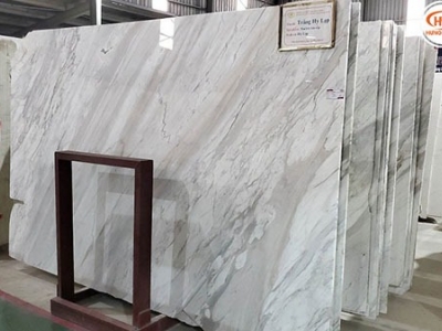 So sánh đá marble trắng Hy Lạp nhân tạo và tự nhiên So sánh đá marble trắng Hy Lạp nhân tạo và tự nhiên