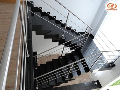 Kim sa đá cầu thang – sự kết hợp giữa thẩm mỹ và độ bền vượt trội Kim sa đá cầu thang – sự kết hợp giữa thẩm mỹ và độ bền vượt trội