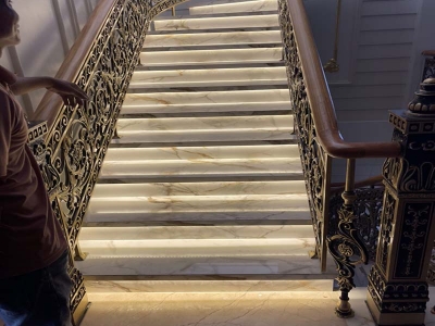 Cầu thang đá trắng đẹp Cầu thang đá trắng đẹp