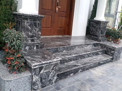 Đá lát tam cấp - Nâng tầm mặt tiền với vật liệu đá tự nhiên 