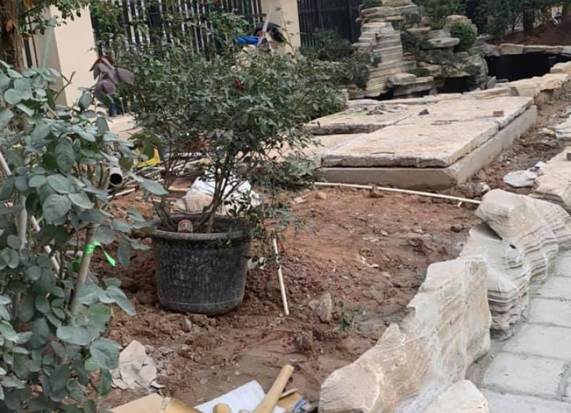 Đá ốp sân vườn biệt thự Sunshine Garden