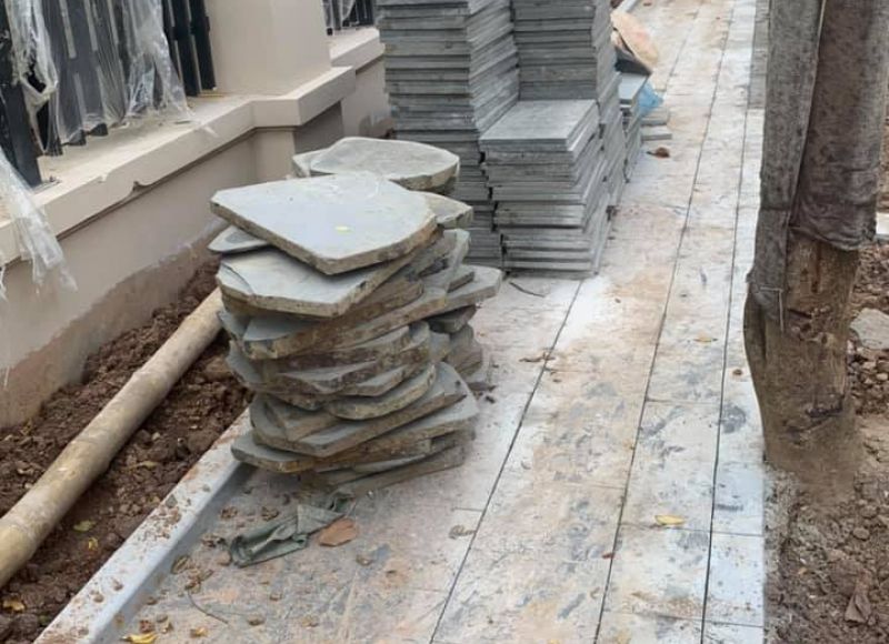 Đá ốp sân vườn biệt thự Sunshine Garden