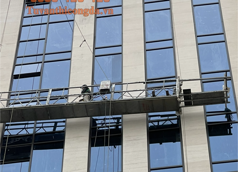 Ốp đá tự nhiên mặt đứng công trình