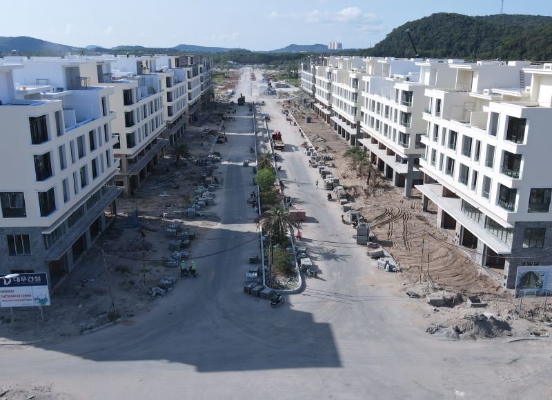 Ốp đá tự nhiên mặt đứng công trình